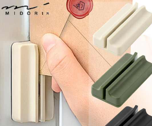 Midori magnet letter cutter (3 colors)