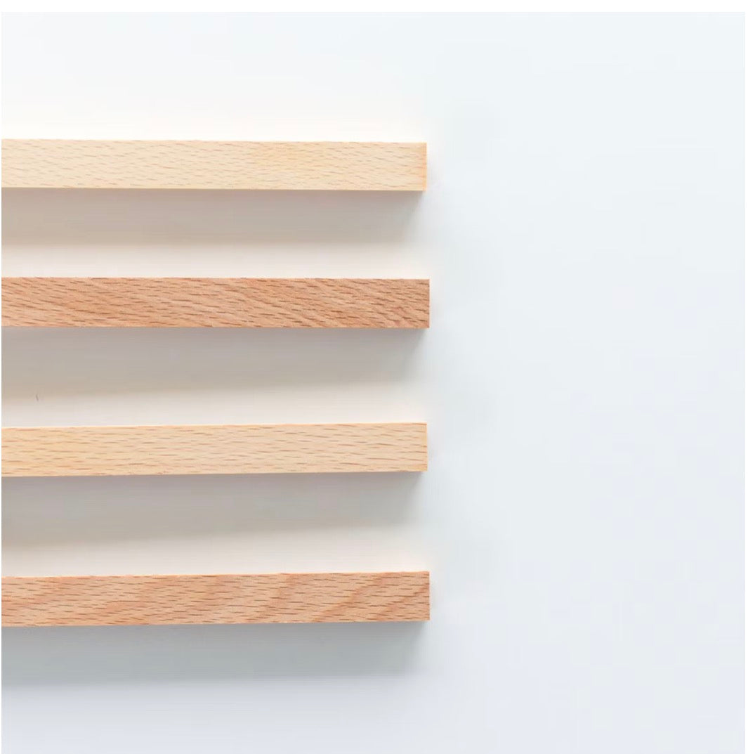 Natural wood wall holder (magnetic)
